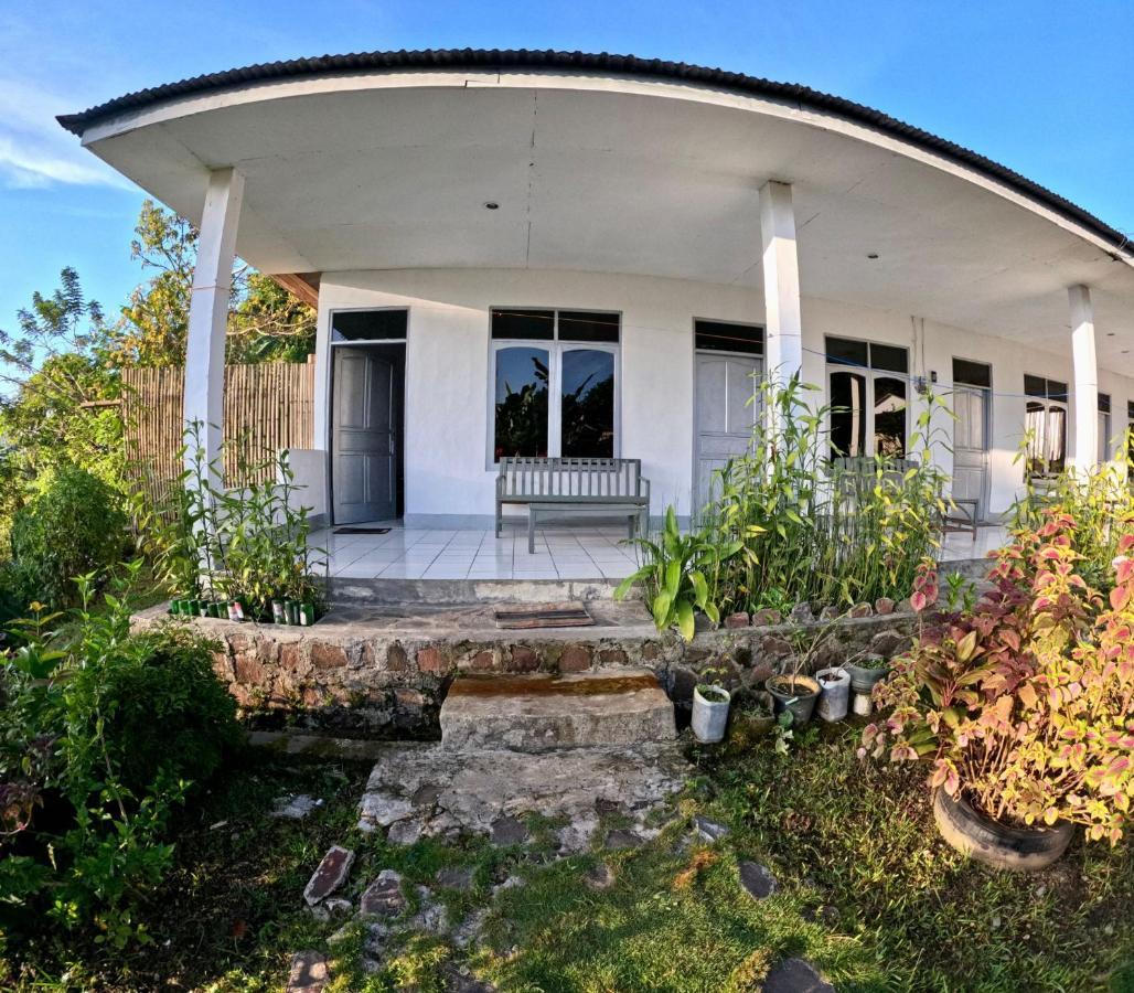 Hidayah Homestay Kelimutu Dış mekan fotoğraf