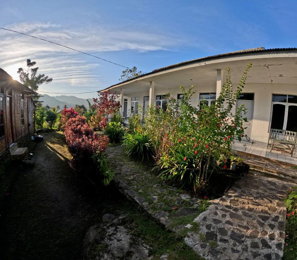 Hidayah Homestay Kelimutu Dış mekan fotoğraf